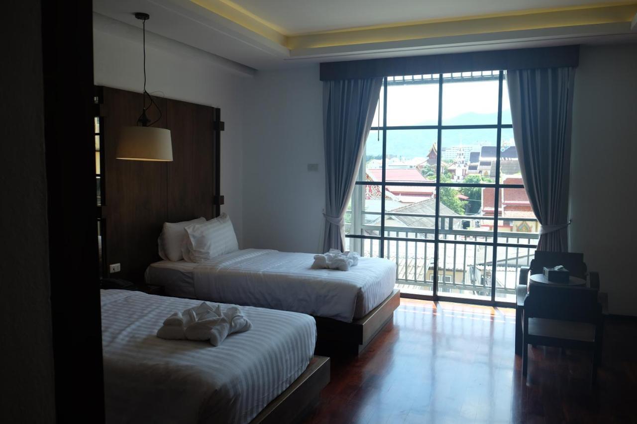 Anika Boutique Hotel Чиангмай Экстерьер фото